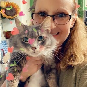 Meet your Posher, Carla